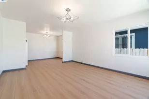 1006 72nd Ave, Oakland, CA 94621 - Photo 5