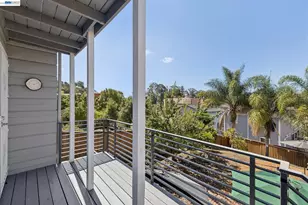 8233 Golf Links Rd, Oakland, CA 94605 - Photo 37