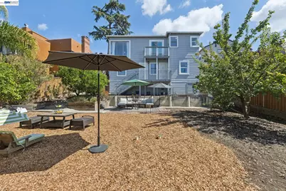 8233 Golf Links Rd, Oakland, CA 94605 - Photo 47