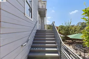 8233 Golf Links Rd, Oakland, CA 94605 - Photo 39