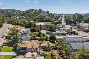 8233 Golf Links Rd, Oakland, CA 94605 - Photo 65
