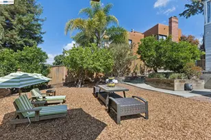 8233 Golf Links Rd, Oakland, CA 94605 - Photo 51