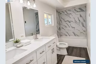 4125 Los Coyotes Diagonal, Lakewood, CA 90713 - Photo 15