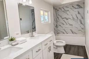 4125 Los Coyotes Diagonal, Lakewood, CA 90713 - Photo 15