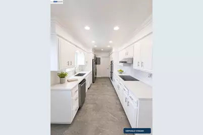 4125 Los Coyotes Diagonal, Lakewood, CA 90713 - Photo 9