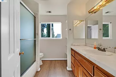2825 Hillcrest Avenue, Hayward, CA 94542 - Photo 41