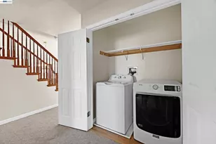 2825 Hillcrest Ave, Hayward, CA 94542 - Photo 29