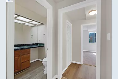2825 Hillcrest Avenue, Hayward, CA 94542 - Photo 23