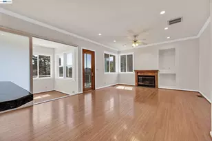 2825 Hillcrest Ave, Hayward, CA 94542 - Photo 13