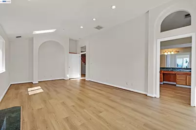 2825 Hillcrest Avenue, Hayward, CA 94542 - Photo 31