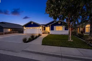 771 Twin Hills Dr, Galt, CA 95632 - Photo 1