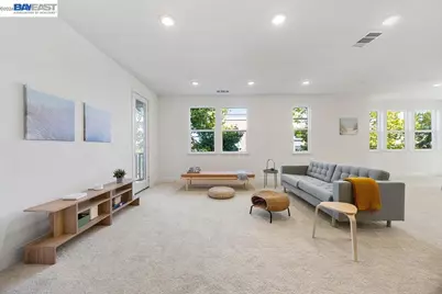2729 5th St, Alameda, CA 94501 - Photo 3