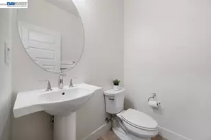 2729 5th St, Alameda, CA 94501 - Photo 15