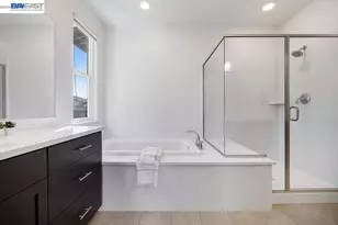2729 5th St, Alameda, CA 94501 - Photo 13