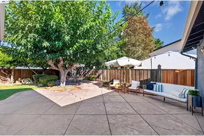 1647 Harvest Rd, Pleasanton, CA 94566 - Photo 27