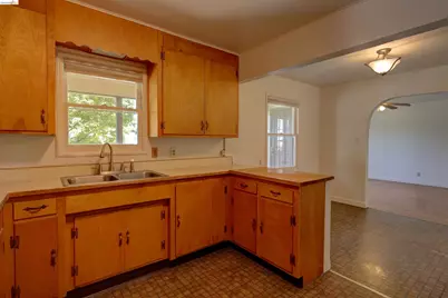 2745 D St, Antioch, CA 94509 - Photo 21