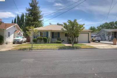 2745 D St, Antioch, CA 94509 - Photo 3