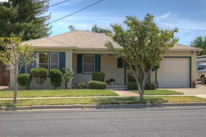 2745 D St, Antioch, CA 94509 - Photo 1