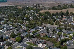 335 Scott St, Livermore, CA 94551 - Photo 85