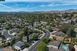 335 Scott St, Livermore, CA 94551 - Photo 85