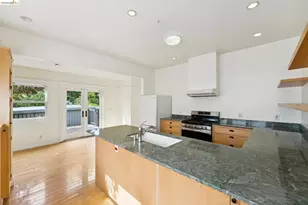 2730 Webster St, Berkeley, CA 94705 - Photo 17