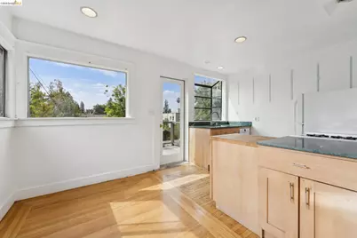 2730 Webster St, Berkeley, CA 94705 - Photo 35