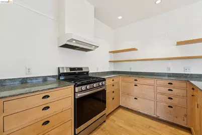 2730 Webster St, Berkeley, CA 94705 - Photo 19