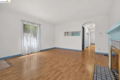 1058 Kains Ave, Albany, CA 94706 - Photo 11