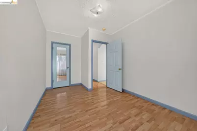 1058 Kains Ave, Albany, CA 94706 - Photo 17