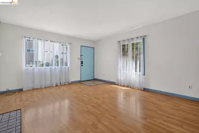 1058 Kains Ave, Albany, CA 94706 - Photo 9