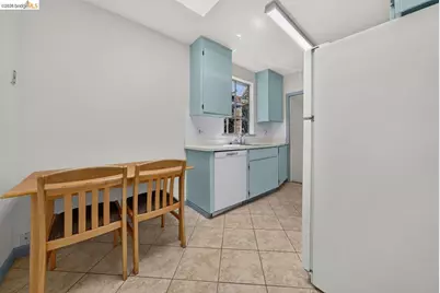 1058 Kains Ave, Albany, CA 94706 - Photo 25