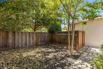 616 Minert Rd, Walnut Creek, CA 94598 - Photo 45