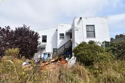 1922 Fairview St, Berkeley, CA 94703 - Photo 17