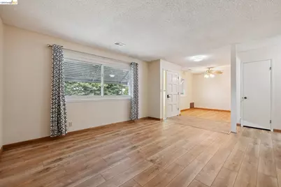 1112 Kelvin Rd, El Sobrante, CA 94803 - Photo 7