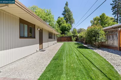 247 Los Cerros Ave, Walnut Creek, CA 94598 - Photo 55