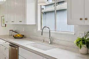 222 Cambridge Ave, Kensington, CA 94708 - Photo 17