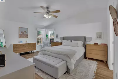 60 Palm Dr, Union City, CA 94587 - Photo 17