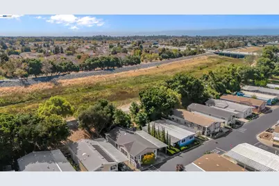 60 Palm Dr, Union City, CA 94587 - Photo 33