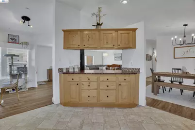 60 Palm Dr, Union City, CA 94587 - Photo 11