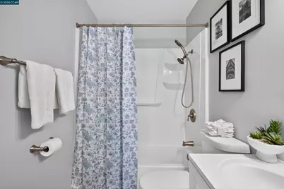 5318 Ridgeview Cir #5, El Sobrante, CA 94803 - Photo 25