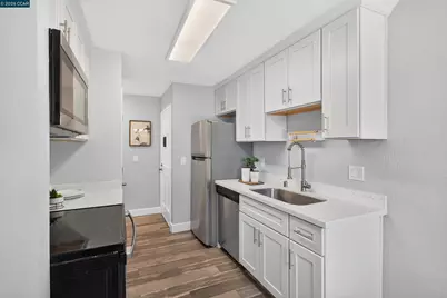 5318 Ridgeview Cir #5, El Sobrante, CA 94803 - Photo 19