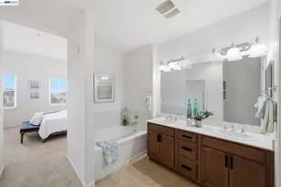 1012 Martin Luther King Dr, Hayward, CA 94541 - Photo 25
