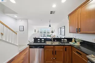 1012 Martin Luther King Dr, Hayward, CA 94541 - Photo 17