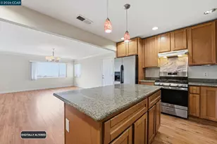 8910 Burr St, Oakland, CA 94605 - Photo 17