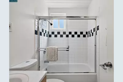 2926 Alta Mira Dr, Richmond, CA 94806 - Photo 41