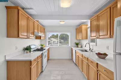 2926 Alta Mira Dr, Richmond, CA 94806 - Photo 19