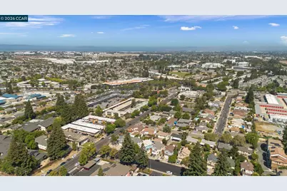 25013 Cypress Ave, Hayward, CA 94544 - Photo 17