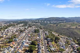 483 Heathcliff Dr, Pacifica, CA 94044 - Photo 43