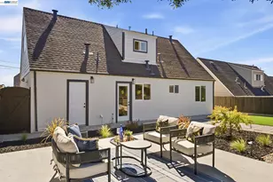 483 Heathcliff Dr, Pacifica, CA 94044 - Photo 29