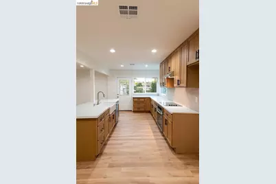 392 Grand Ave, Porterville, CA 93257 - Photo 5